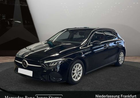 Mercedes-Benz A 180, 2023