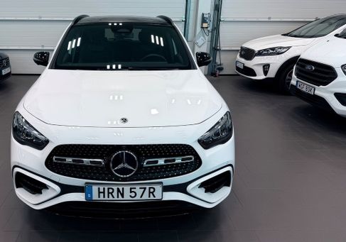 Mercedes-Benz GLA 200, 2025 2