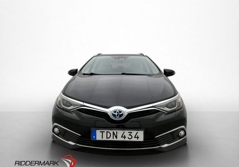Toyota Auris Touring Sports, 2017