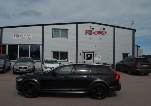 Volvo V90 Cross Country, 2019