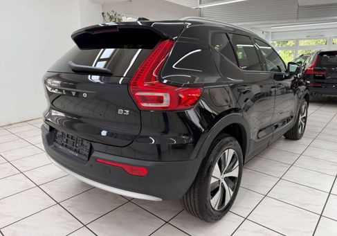Volvo XC40, 2022 3