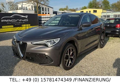 Alfa Romeo Stelvio, 2018 3