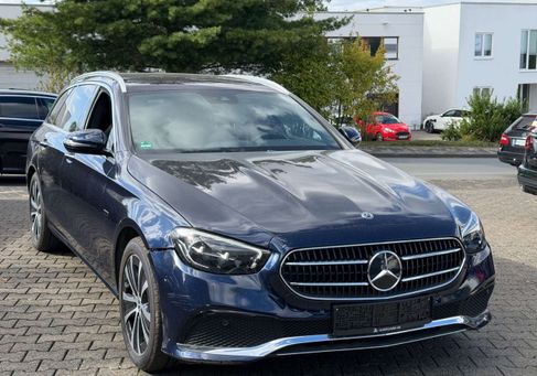 Mercedes-Benz E 300, 2020 3