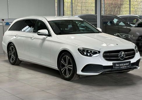 Mercedes-Benz E 220, 2022 2
