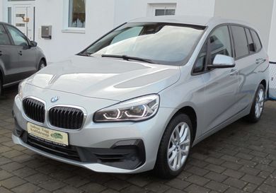 BMW 216, 2020