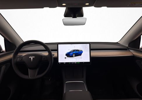 Tesla Model Y, 2023 2