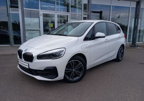 BMW 225, 2019