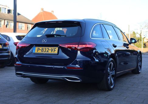 Mercedes-Benz C 180, 2022