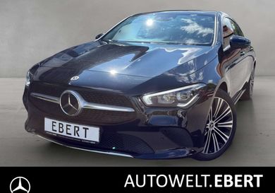 Mercedes-Benz CLA 200, 2022