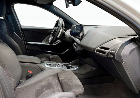 BMW 120, 2026 3