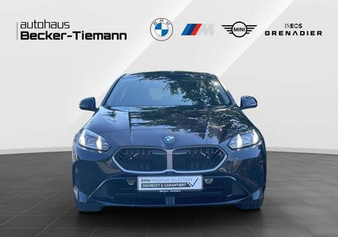 BMW 120, 2025