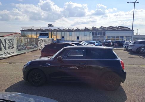 MINI ONE, 2019