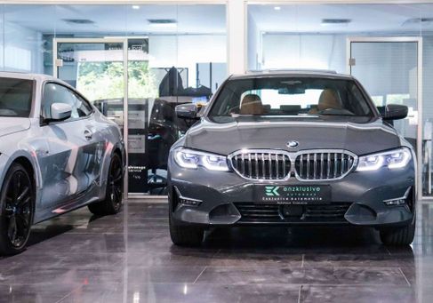 BMW 330, 2020