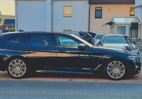 BMW 550, 2019