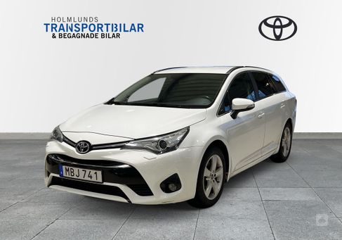 Toyota Avensis, 2015