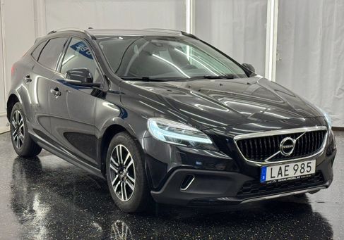 Volvo V40 Cross Country, 2019