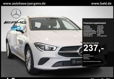 Mercedes-Benz CLA 200, 2022
