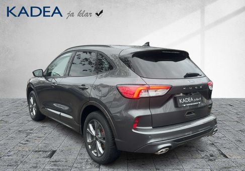 Ford Kuga, 2022