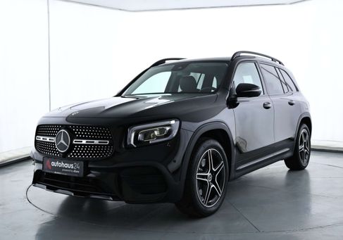 Mercedes-Benz GLB 180, 2023 3