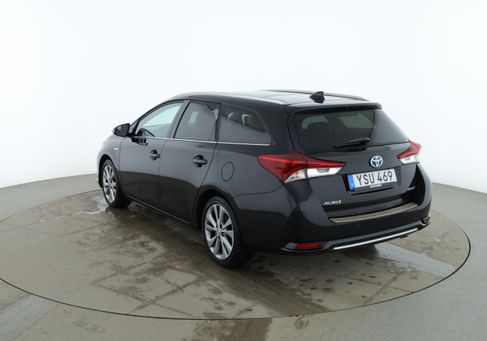 Toyota Auris Touring Sports, 2017