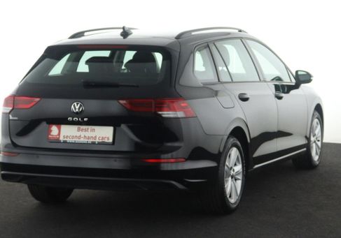 Volkswagen Golf, 2023