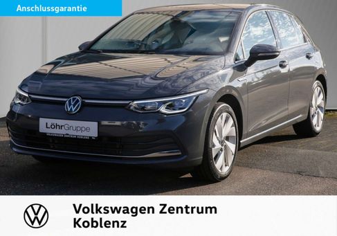 Volkswagen Golf, 2022