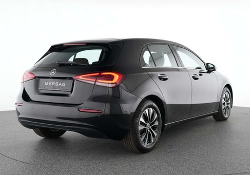 Mercedes-Benz A 200, 2022