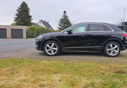 Audi Q3, 2021