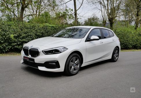 BMW 1 Serija, 2022