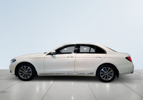 Mercedes-Benz E 220, 2018