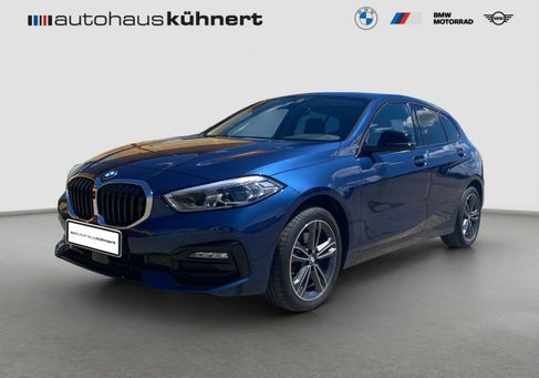 BMW 118, 2022