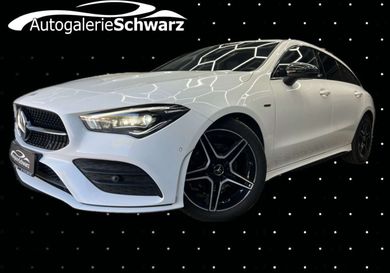 Mercedes-Benz CLA 200, 2022