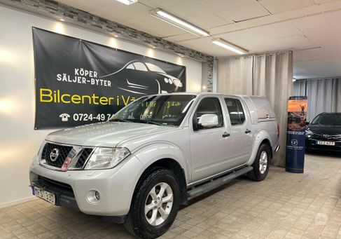 Nissan Navara, 2012