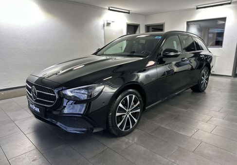 Mercedes-Benz E 300, 2021