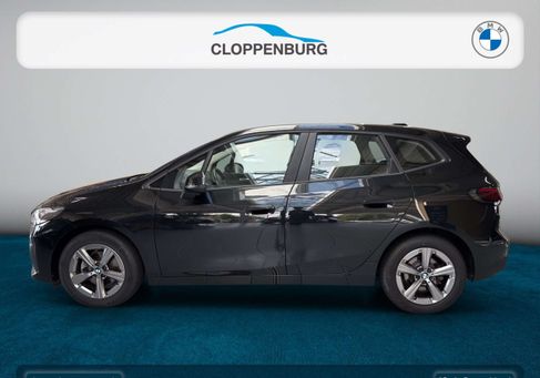 BMW 220, 2023 2