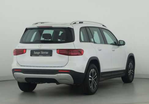Mercedes-Benz GLB 180, 2024