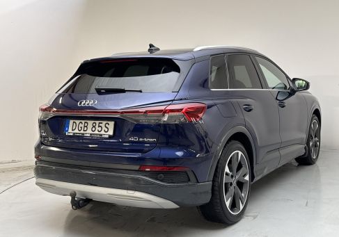 Audi Q4, 2022