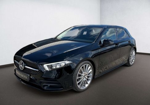 Mercedes-Benz A 180, 2022