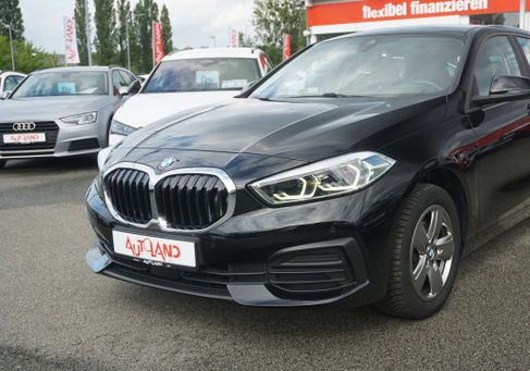 BMW 118, 2024