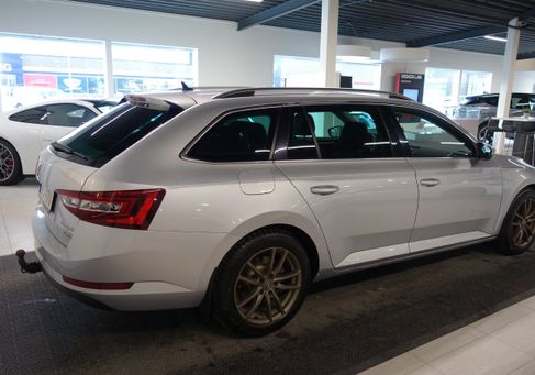 Skoda Superb, 2019