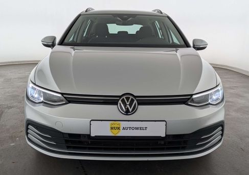 Volkswagen Golf, 2024 2