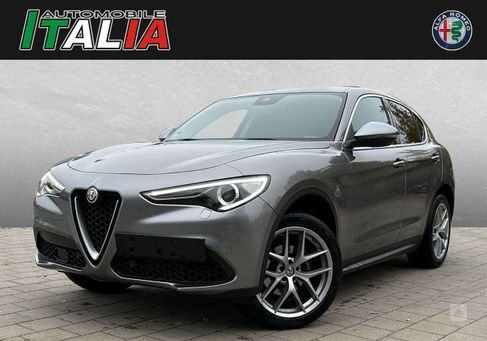 Alfa Romeo Stelvio, 2017