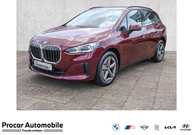 BMW 220, 2025