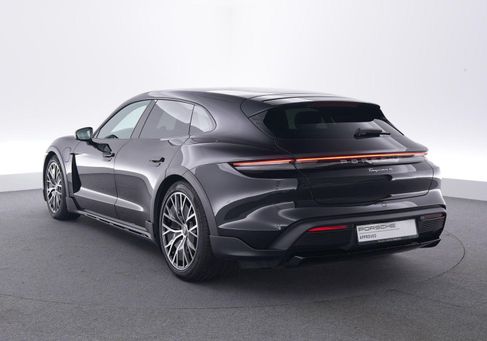 Porsche Taycan, 2023