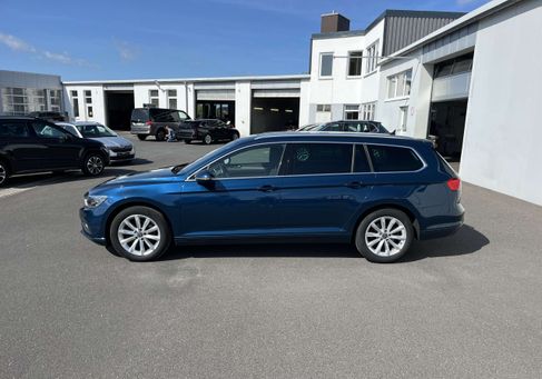Volkswagen Passat Variant, 2022 3