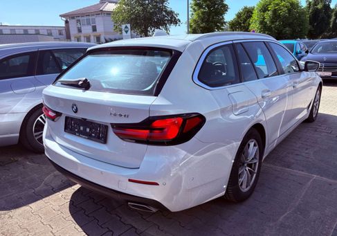 BMW 520, 2022