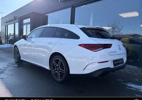 Mercedes-Benz CLA 250, 2021