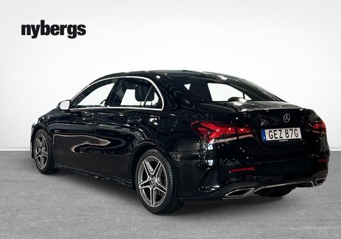 Mercedes-Benz A 180, 2021 3