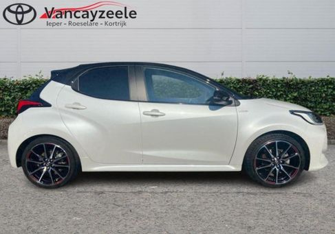 Toyota Yaris, 2023