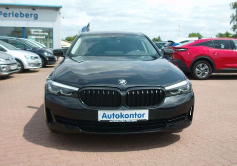BMW 520, 2021